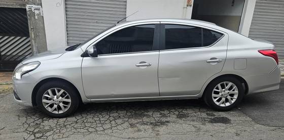 NISSAN VERSA 1.6 16V FLEXSTART SV 4P XTRONIC